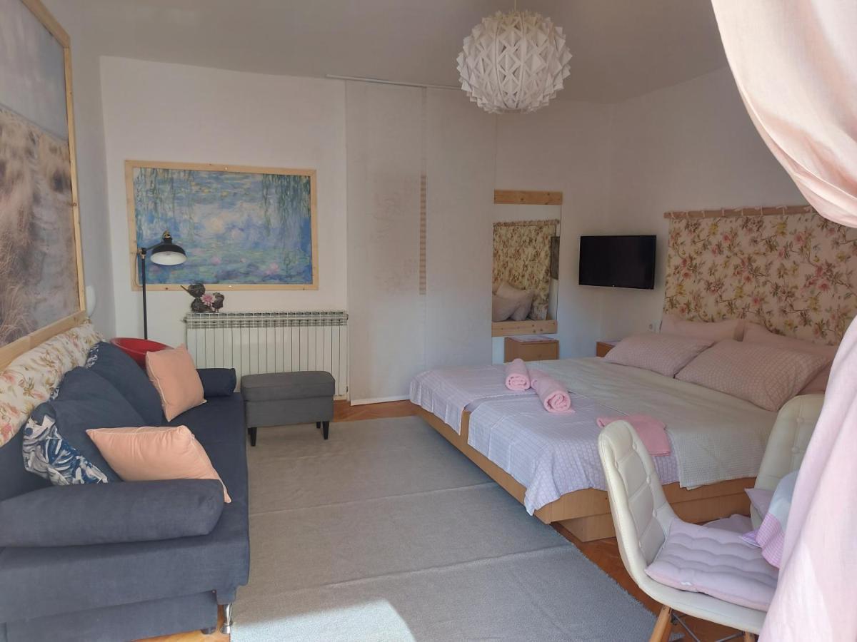 Apartments Garden روفينج المظهر الخارجي الصورة