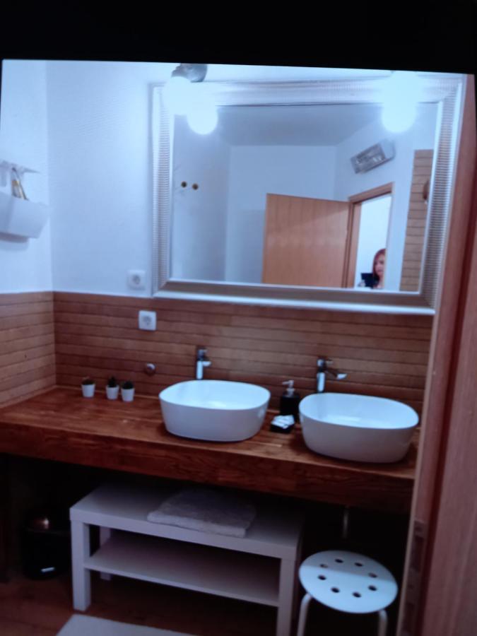 Apartments Garden روفينج المظهر الخارجي الصورة