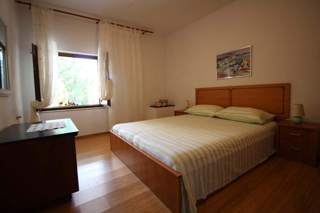 Apartments Garden روفينج المظهر الخارجي الصورة