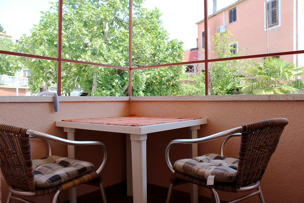 Apartments Garden روفينج المظهر الخارجي الصورة